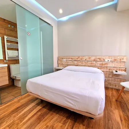 Urban 3*