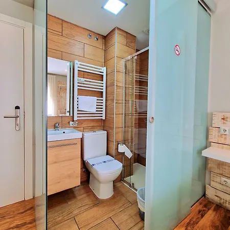 Urban Konukevi 3*