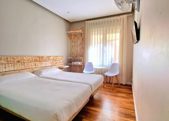 Urban Guest house 3*